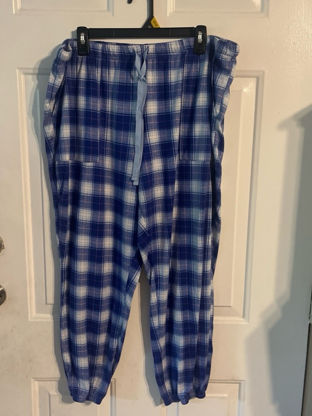 Cozy Blue Plaid Women's Pajama Bottoms with Drawstring
